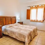 With Swimming-pool In Badesi, With Private Outdoor Area Appart hôtel Badesi