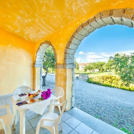 Aparthotel With Swimming-pool In Badesi, With Private Outdoor Area 3*